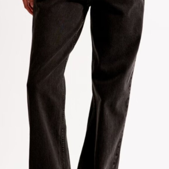 A&F Curve Love Baggy Low Rise Denim - Picture 2 of 3